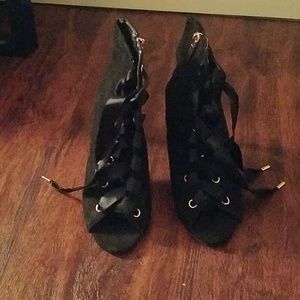 Anne Michelle Black Open Toe Shoes Size 6